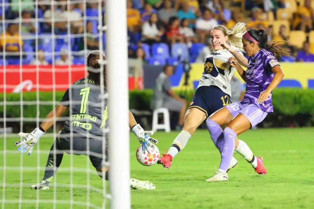 Partidos de hoy viernes 20 de febrero de 2026 Liga MX y Europa